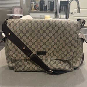 Gucci Beige GG Supreme Messenger with Dark Brown Strap